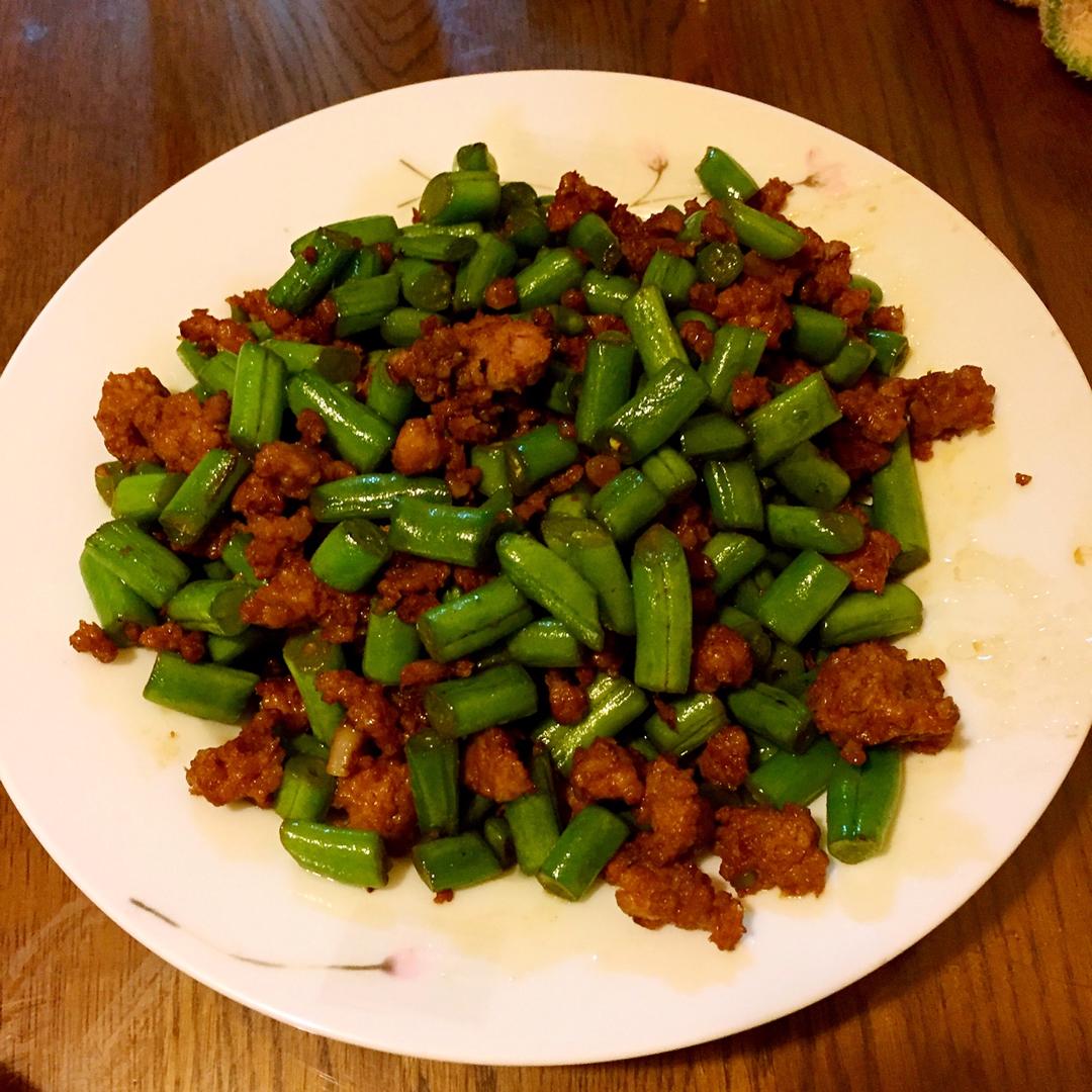 肉沫豆角下饭菜
