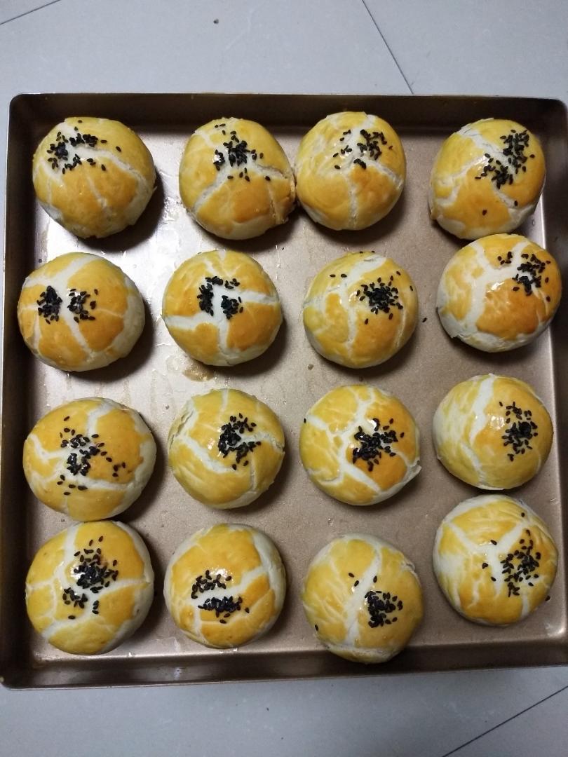 蛋黄酥