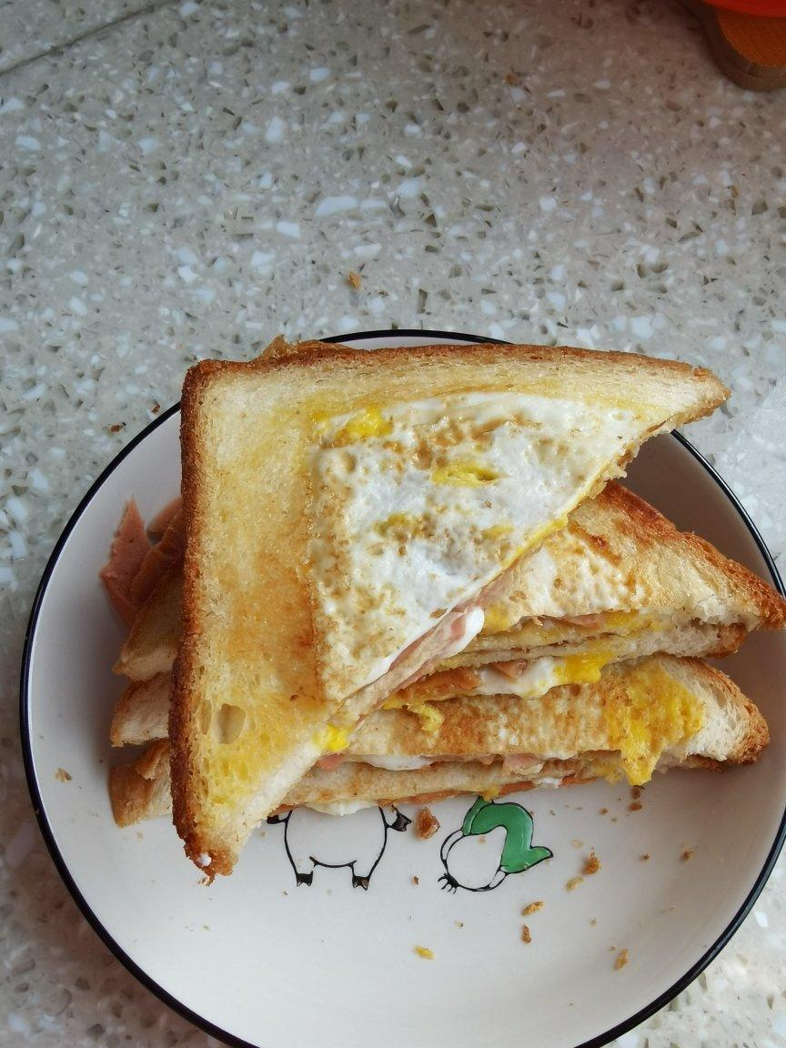 一片面包的三明治