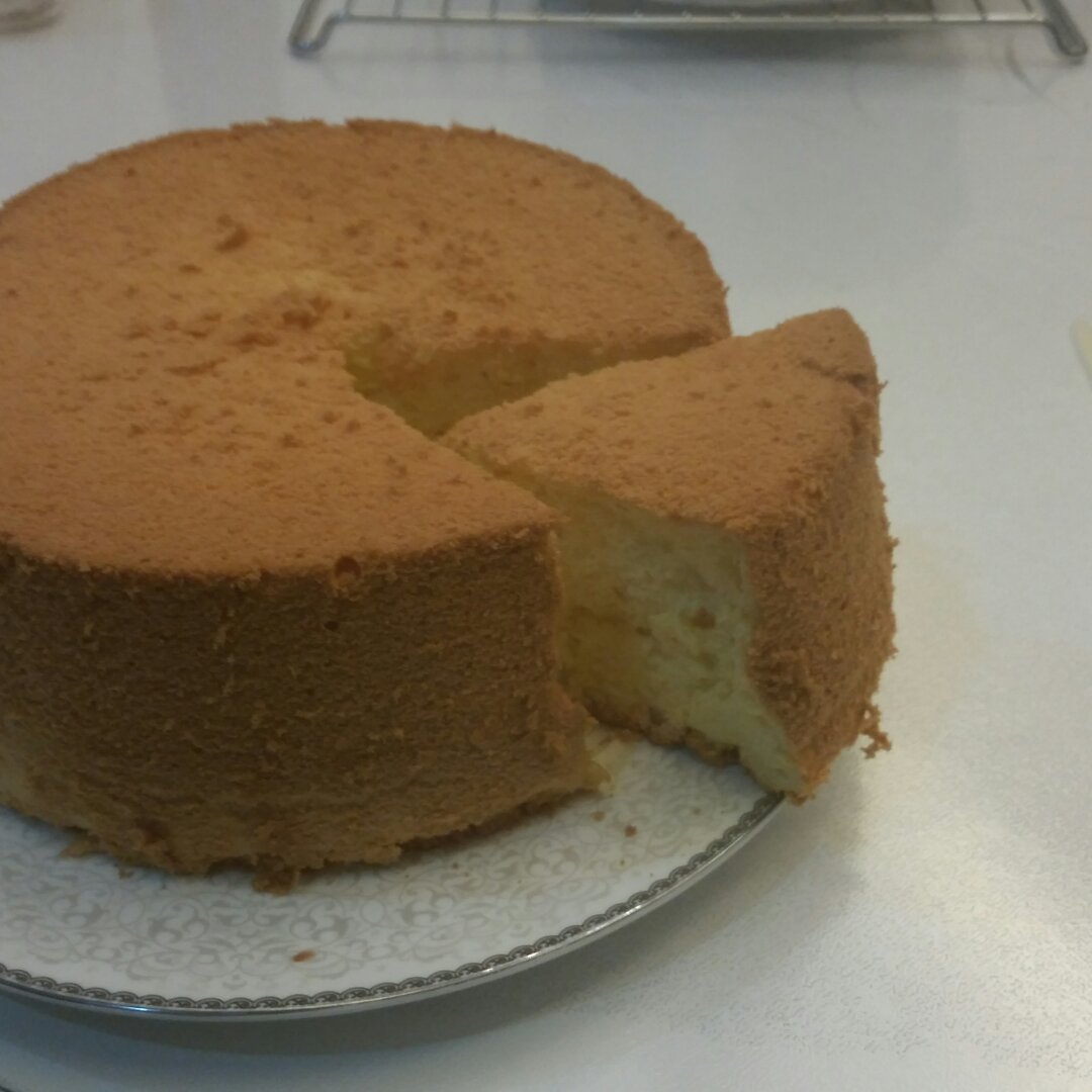 烤箱做蛋糕（戚风蛋糕的做法）