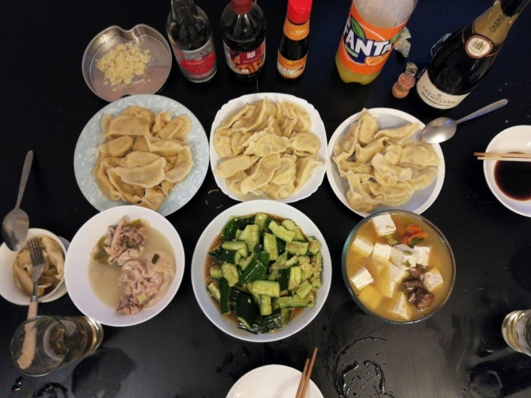 胡萝卜牛肉香菜饺子