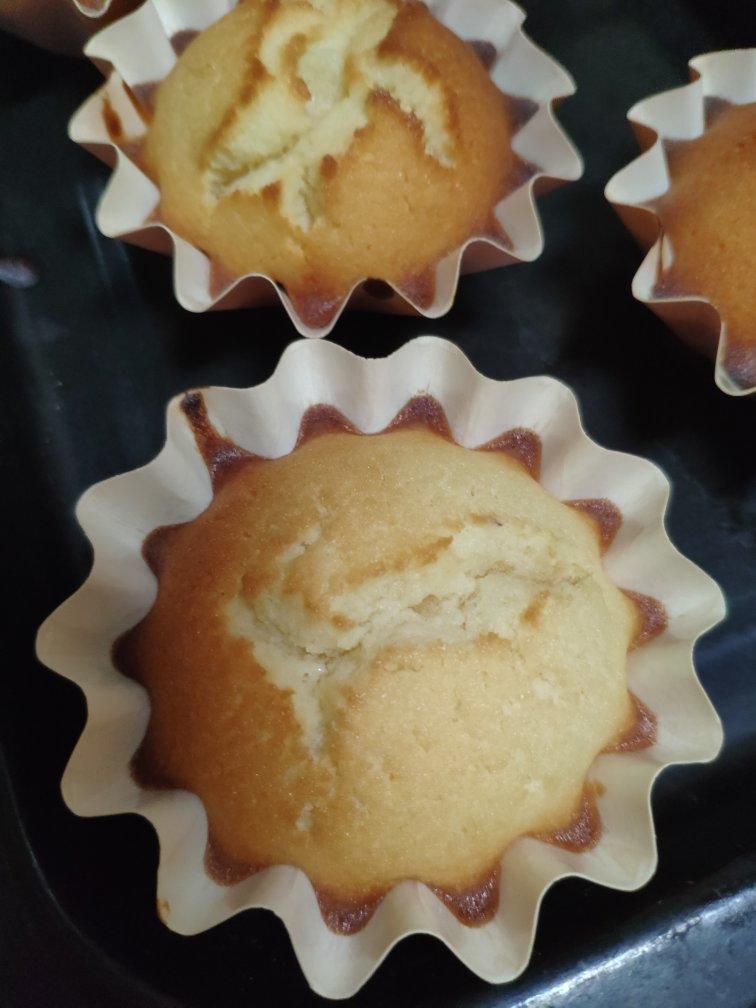 小山进公开食谱-日式超蓬松费南雪，不藏私公开费南雪蓬松的关键