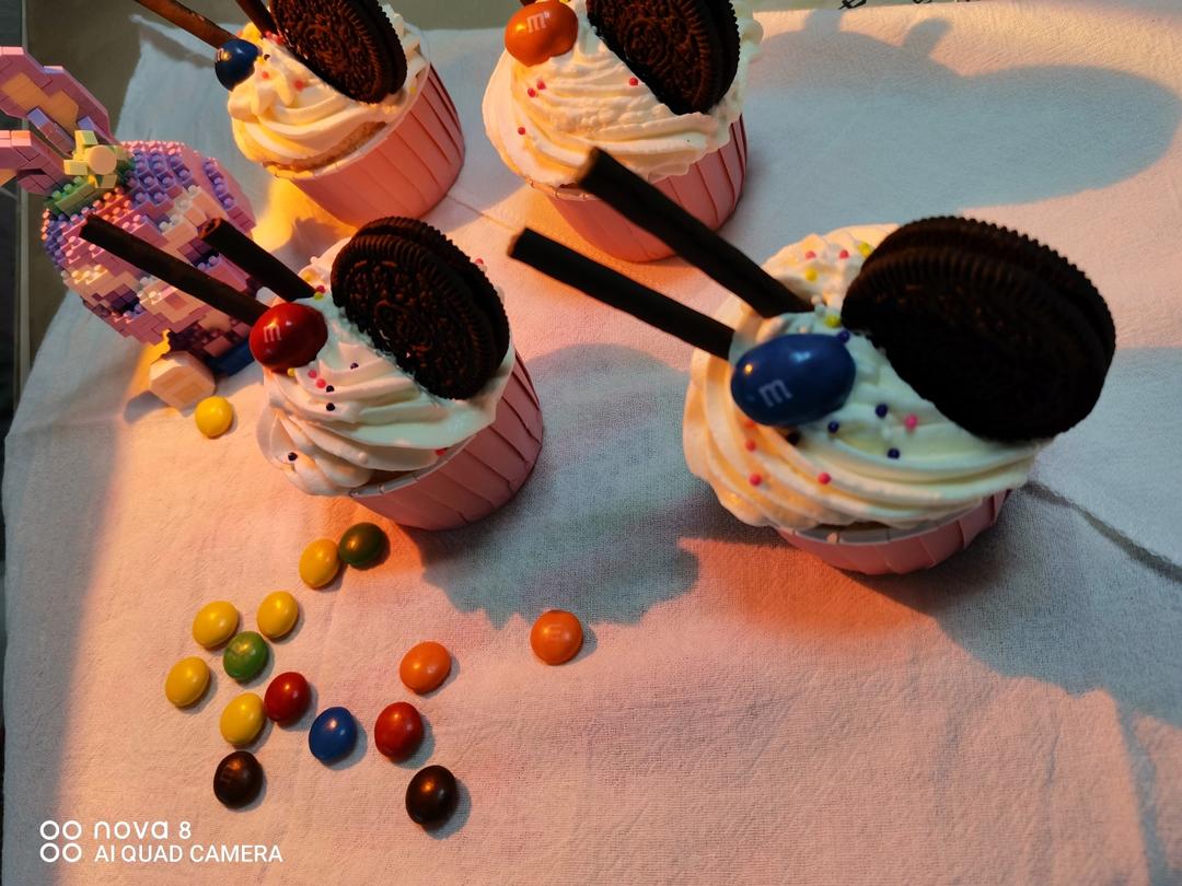 纸杯蛋糕 8寸戚风蛋糕的量