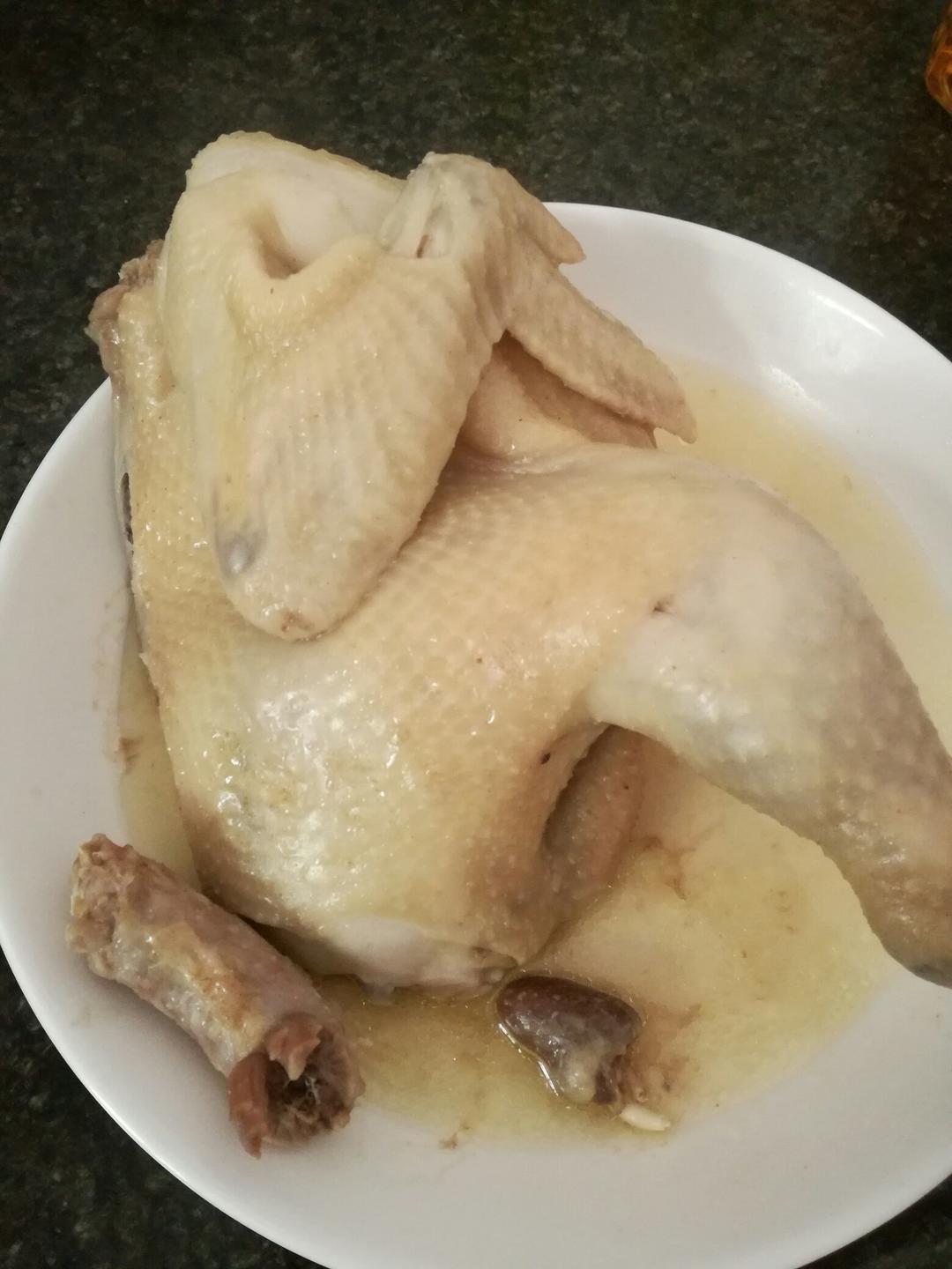 米娅-11做的隔水蒸鸡(清水鸡)