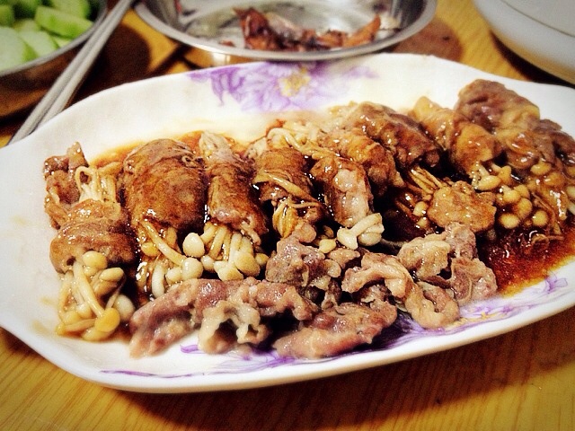 肥牛金针菇卷