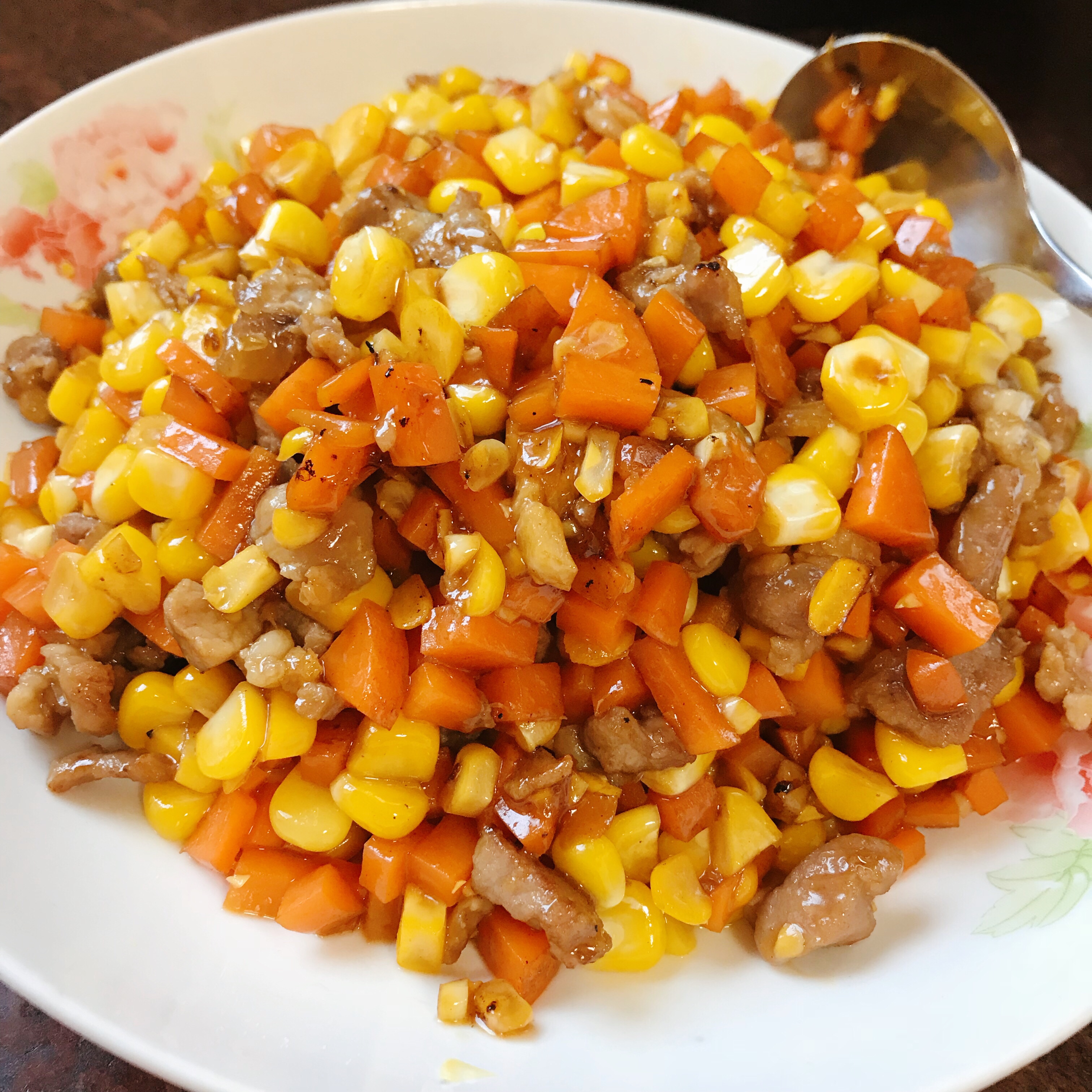 胡萝卜🥕玉米肉碎炒