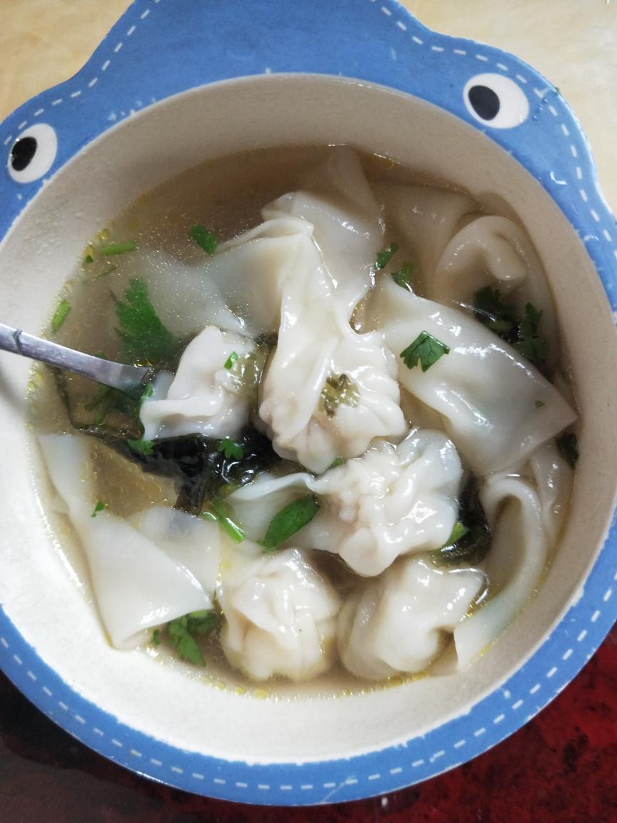 宝宝小金鱼馄饨的做法