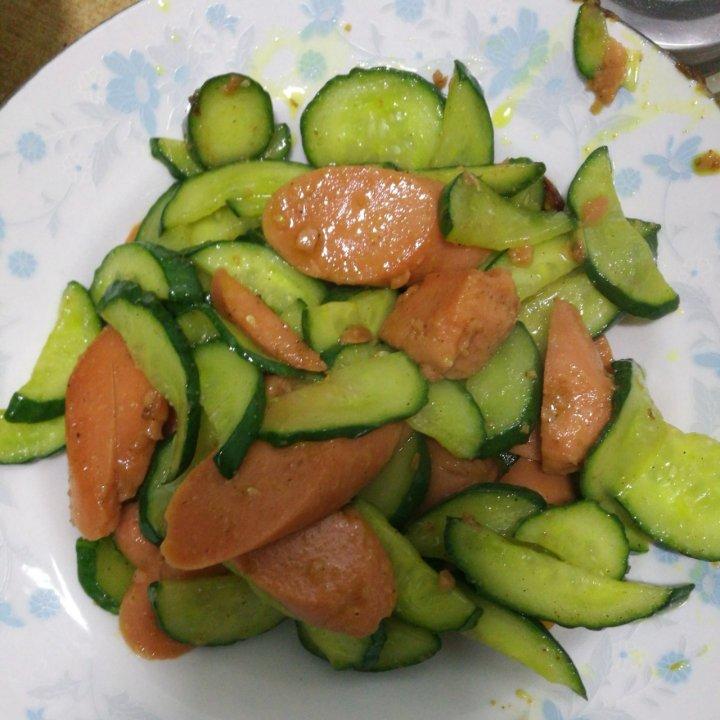 火腿肠炒黄瓜