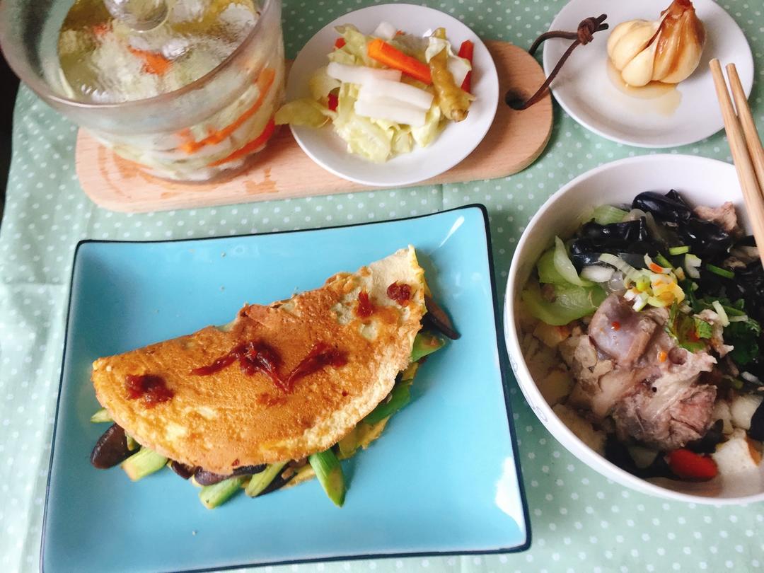 每天，叫醒我的是早餐