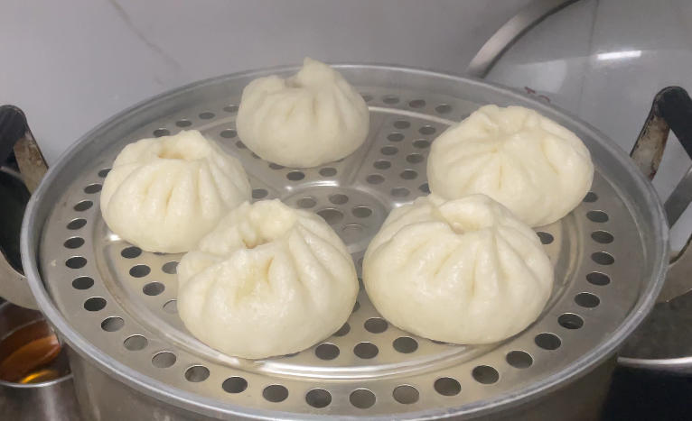 蒸馒头