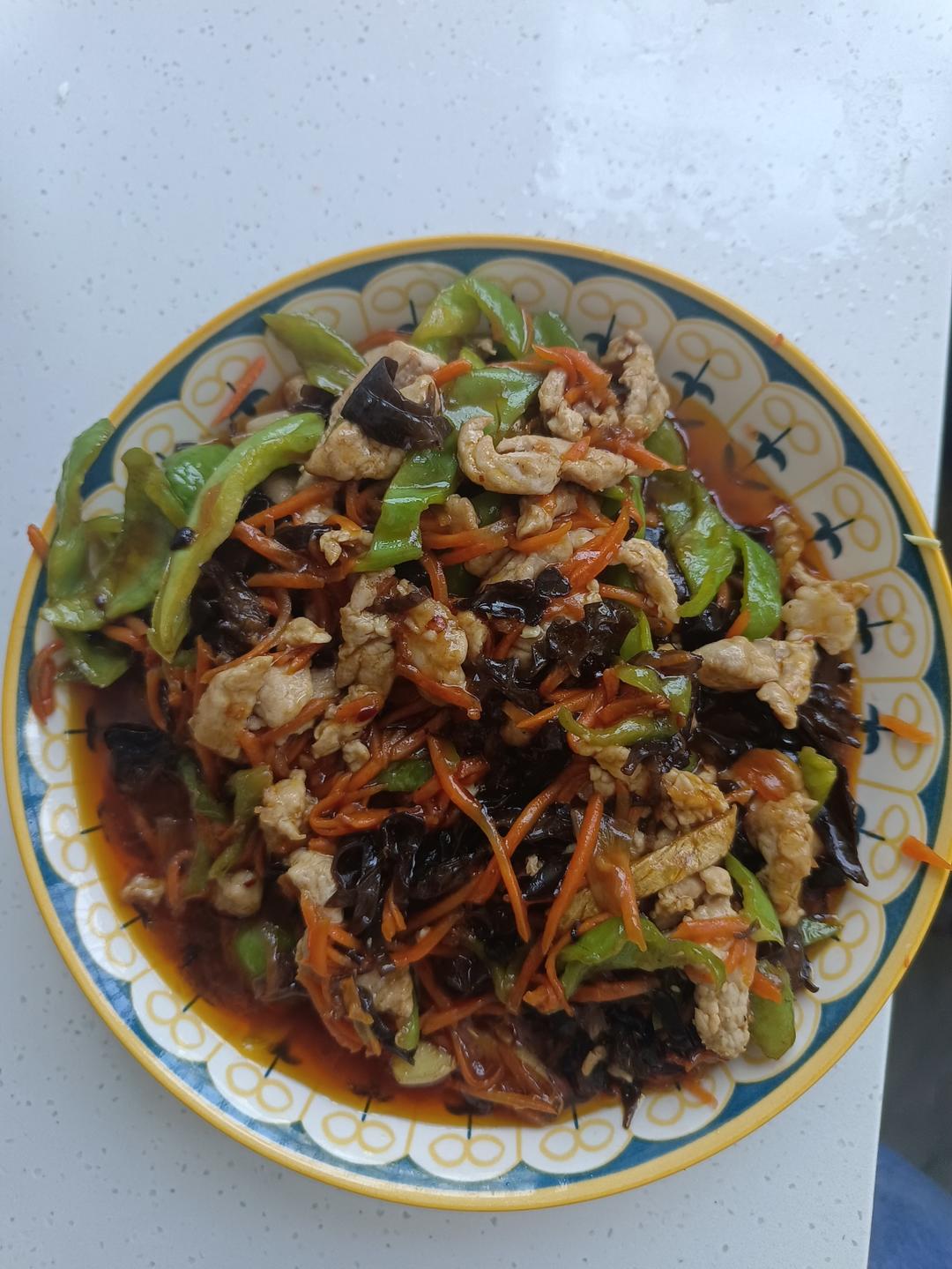 和饭店做的一个味道的酸甜辣鱼香肉丝