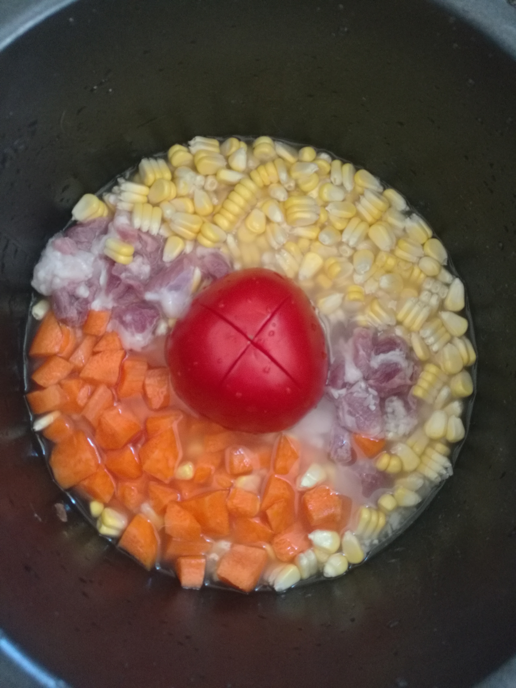 西红柿玉米胡萝卜饭的做法