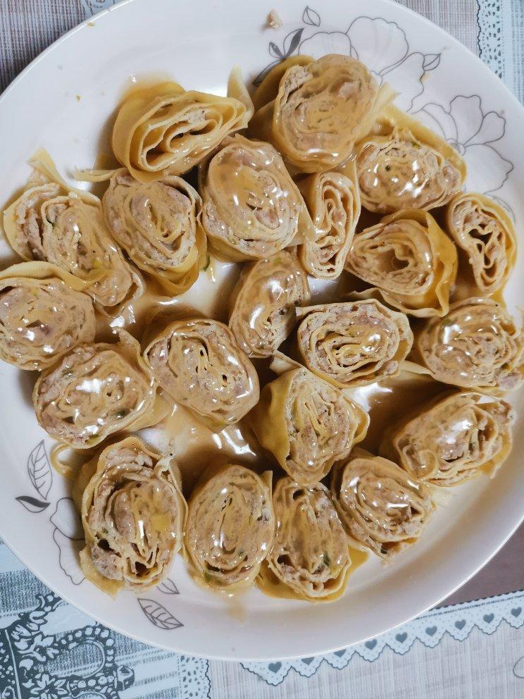 csy_9csy做的简单营养好吃的豆腐皮卷肉