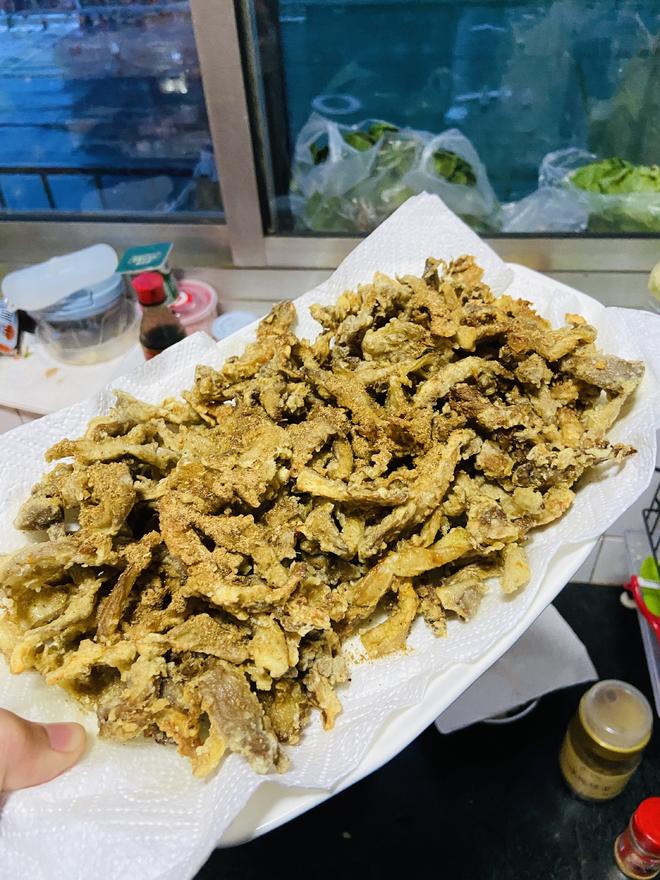 家庭版干炸蘑菇 （不用面糊，附图）的做法