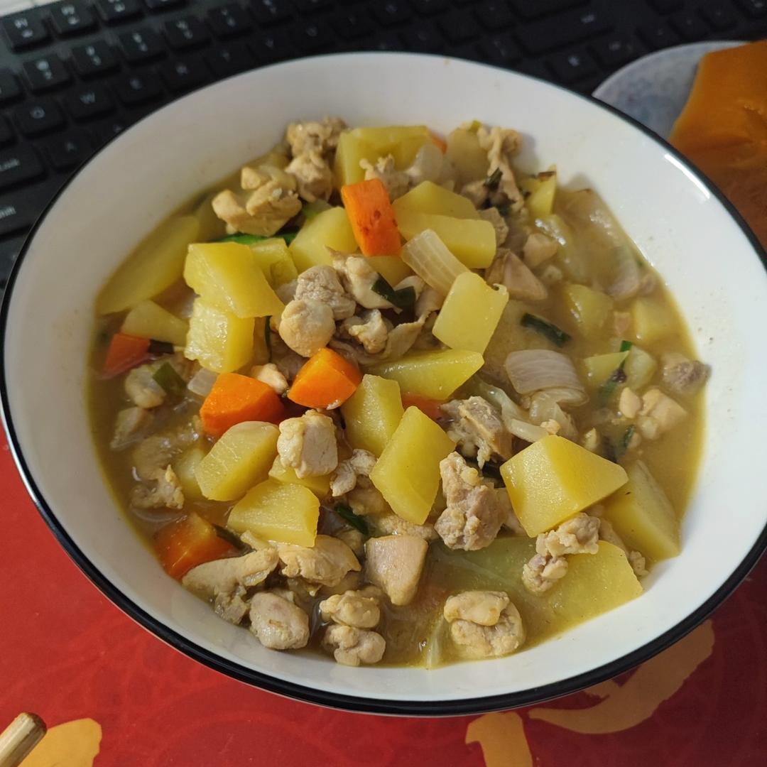 咖喱鸡肉饭