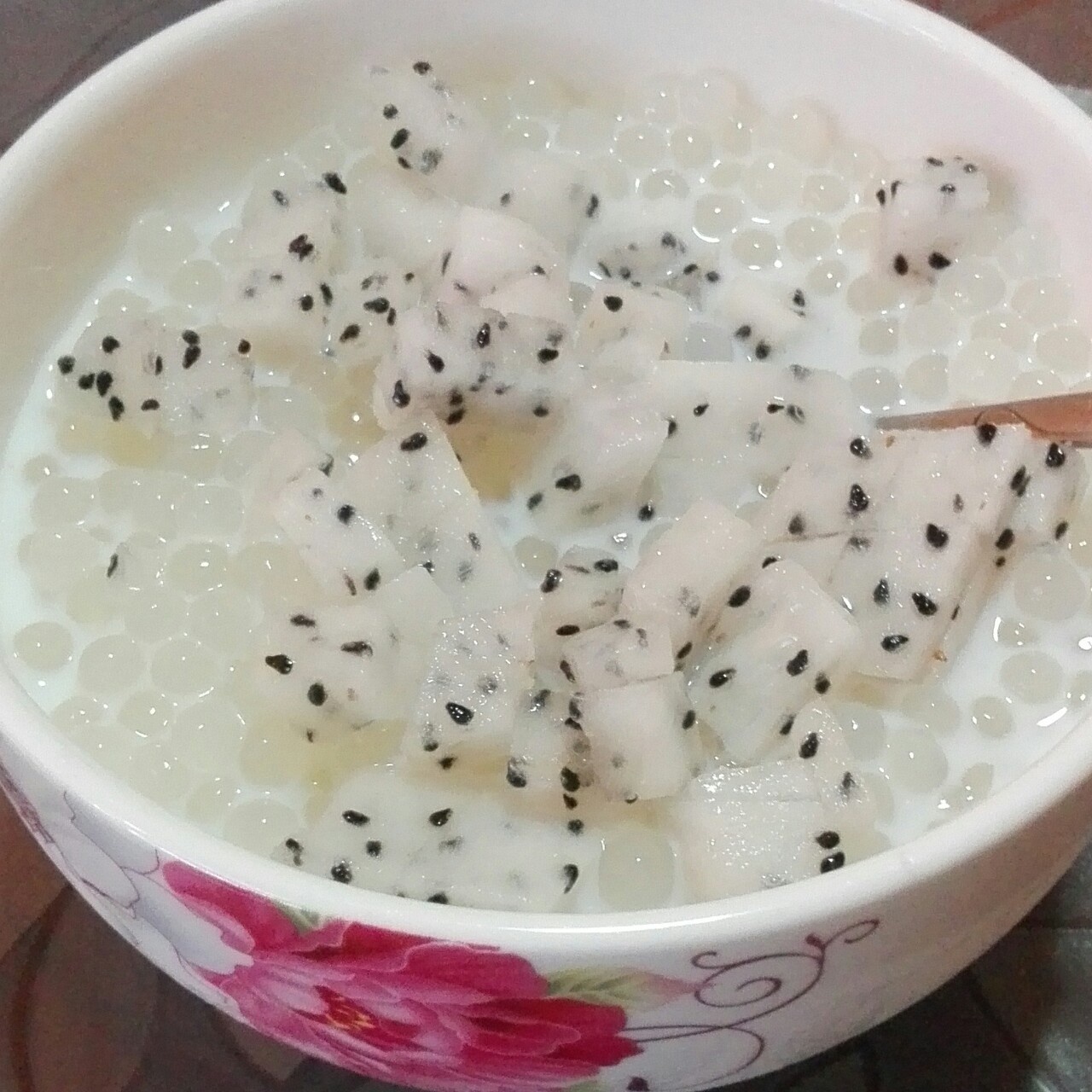 牛奶果味西米露