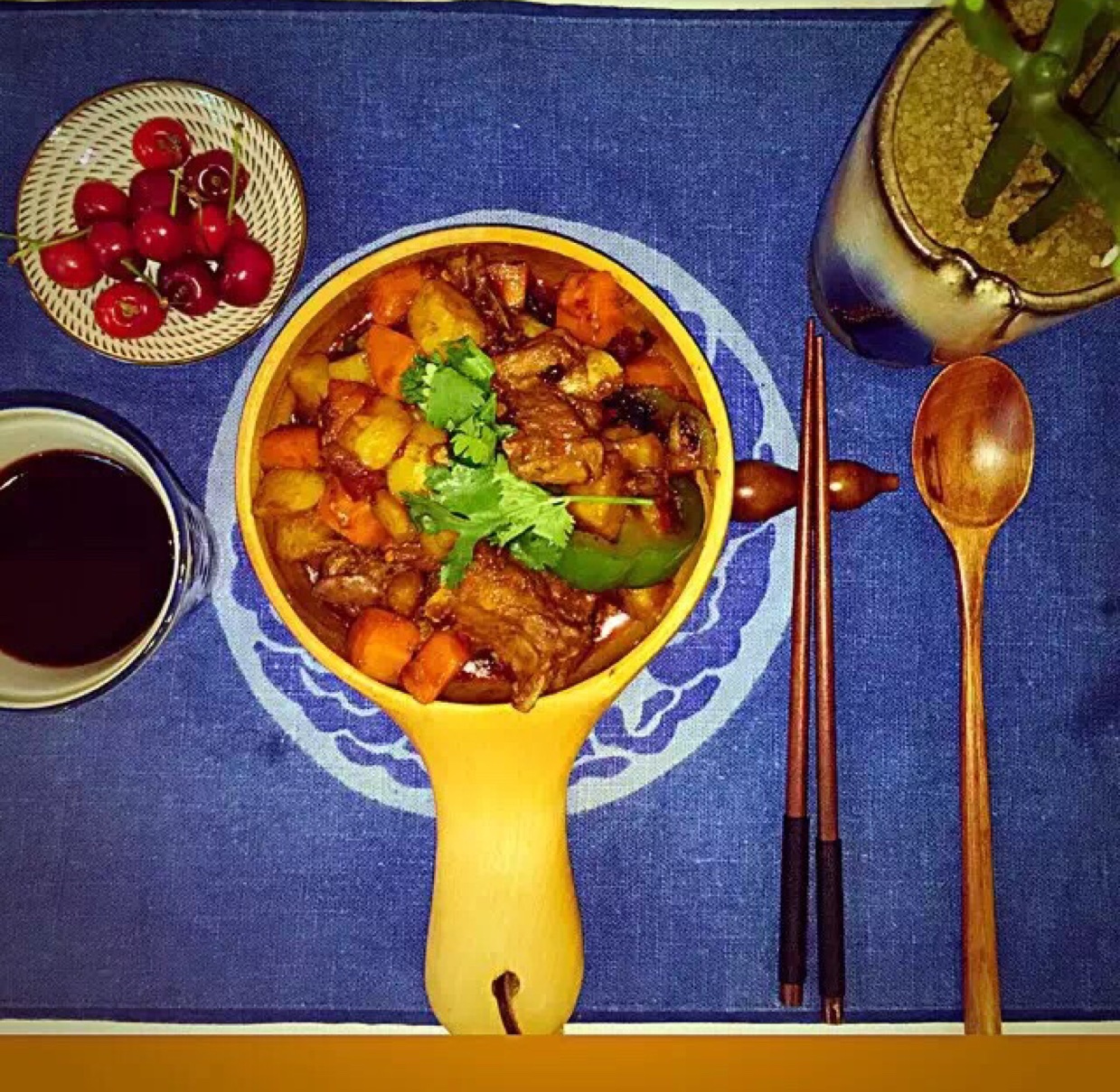 川味土豆烧排骨