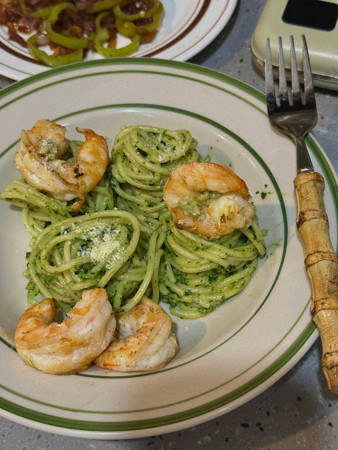 几分钟搞定pesto spaghetti青酱和青酱意面一起搞定