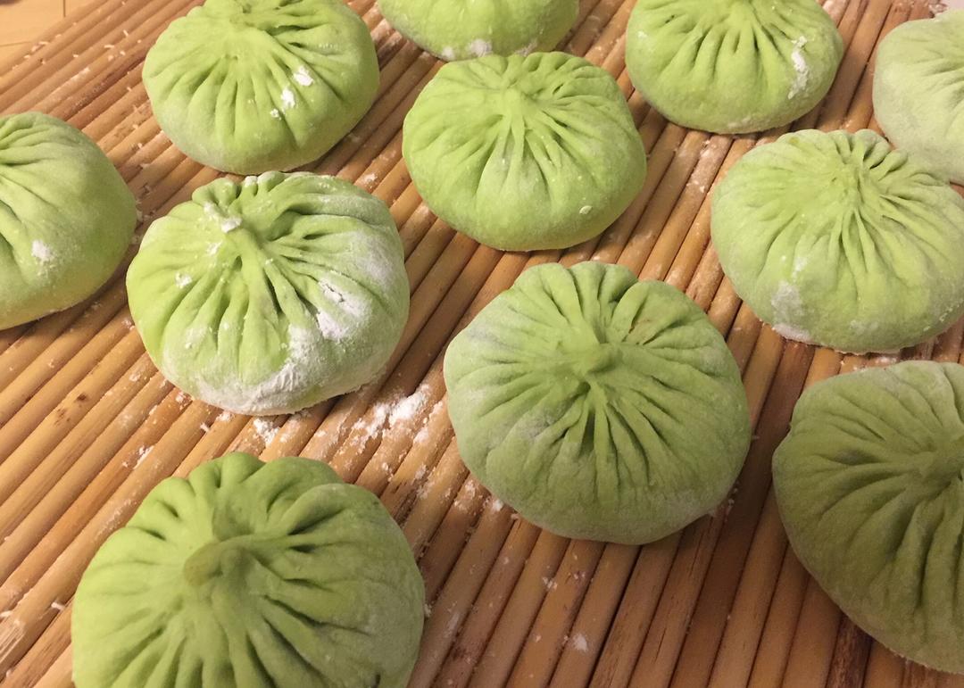 洋葱酱肉丁包子