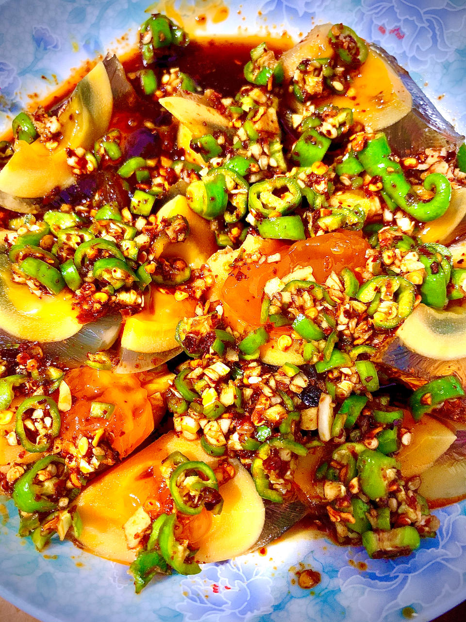 【凉拌皮蛋】酱汁这样调，好吃又爽口，美味翻倍