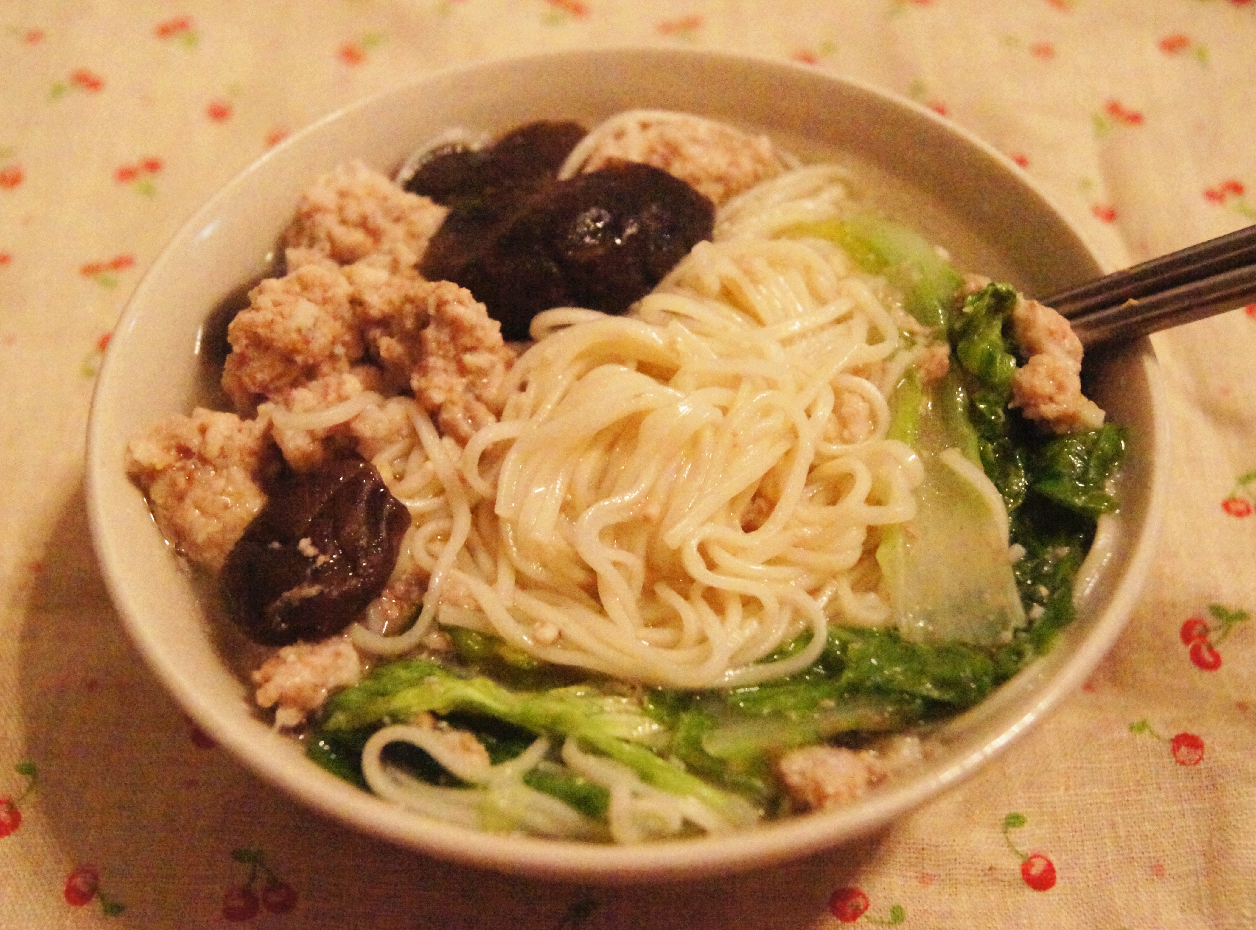 香菇肉饼汤