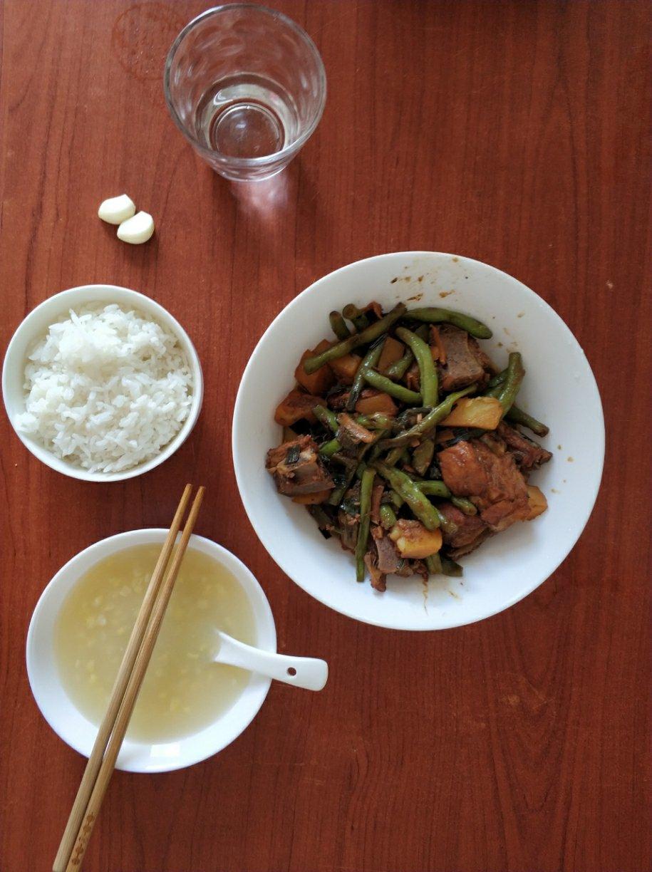 排骨土豆炖芸豆