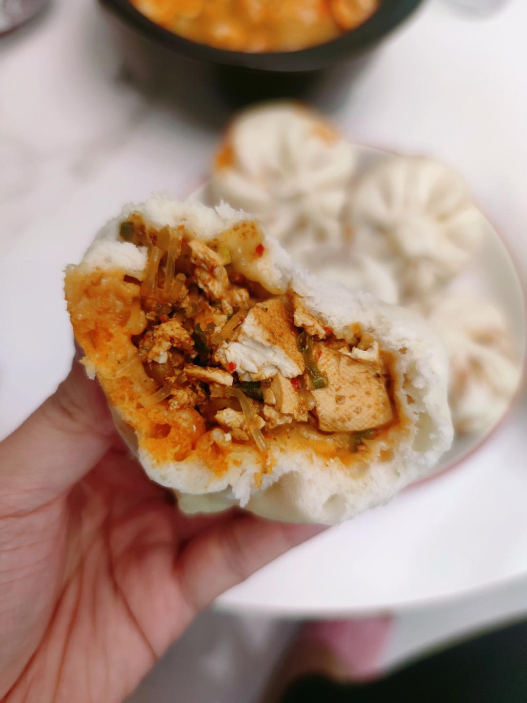 麻辣豆腐包