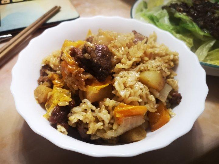羊肉手抓饭(新疆煲版)