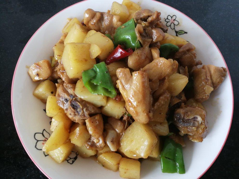 土豆焖鸡腿