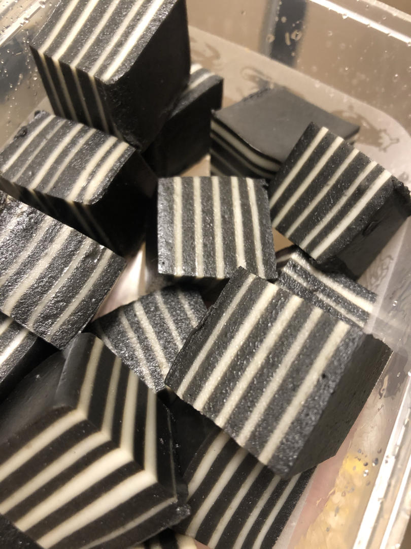 芝麻椰汁千层糕