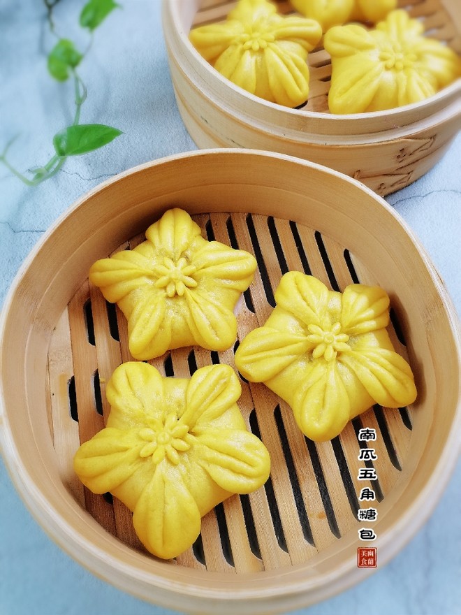 糖五角南瓜花包 的做法步骤图 幽兰美食 下厨房 糖五角南瓜花包 的做法步骤图 幽兰美食 下厨房