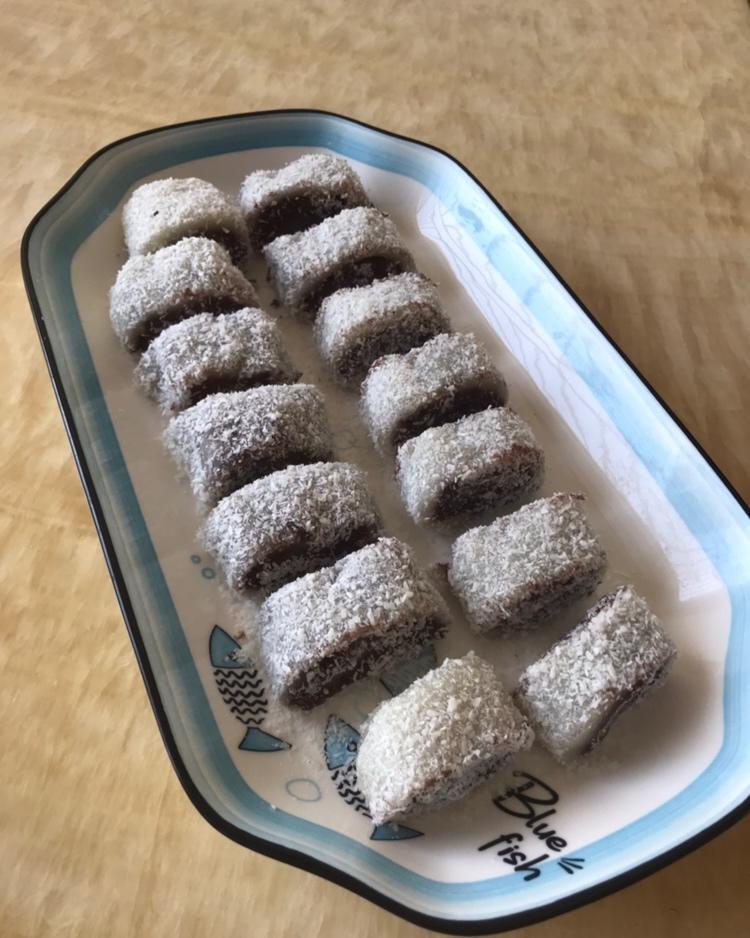 零失败！巨好吃的椰蓉豆沙糯米卷！