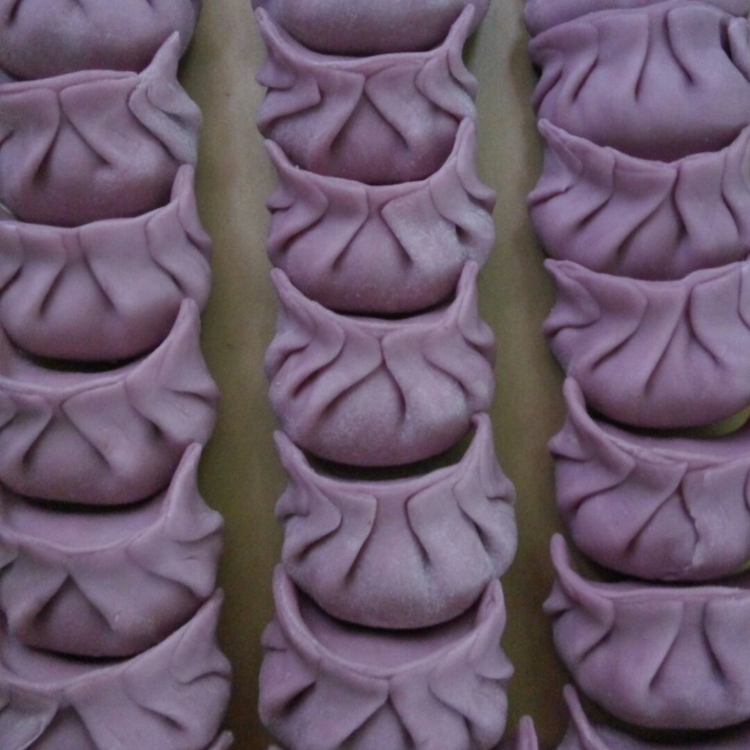 彩色饺子（蔬菜汁）