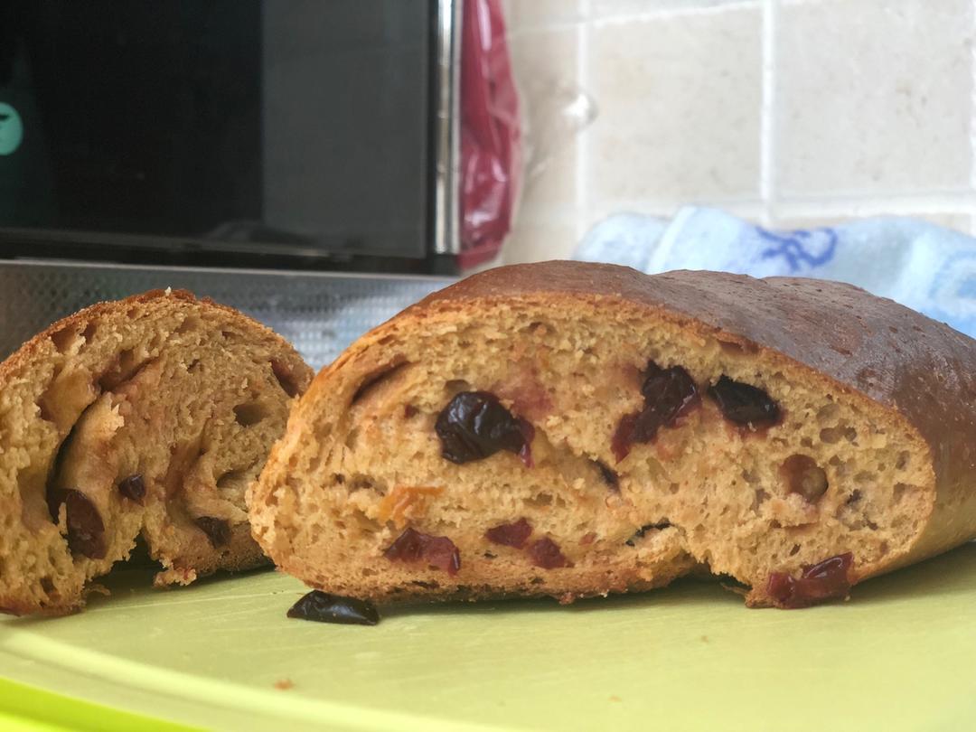 燕麦红糖干果面包