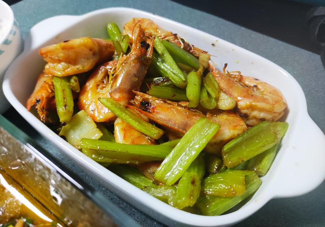 freespiritgs做的芹菜炒虾