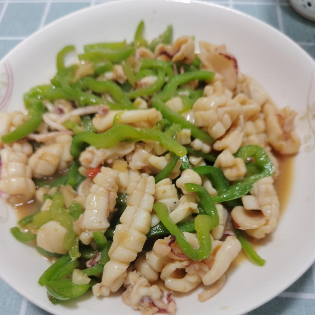 青椒墨鱼