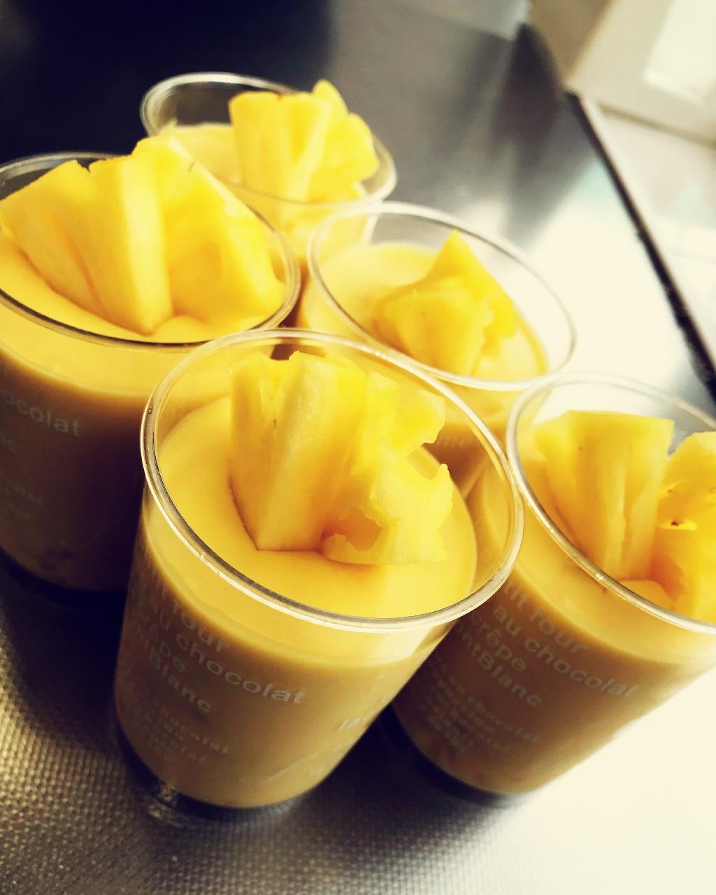 轩辕斌做的芒果慕斯杯