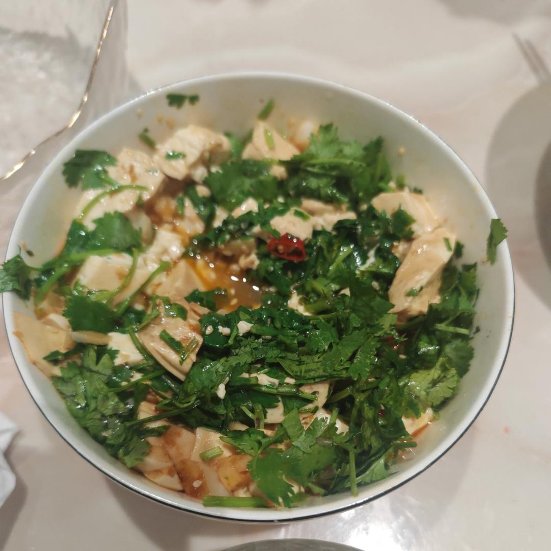 嫩嫩的麻婆豆腐（只用微波炉版，超快手，超省心）