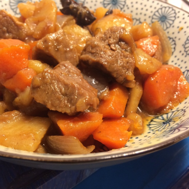 红烧土豆牛腩