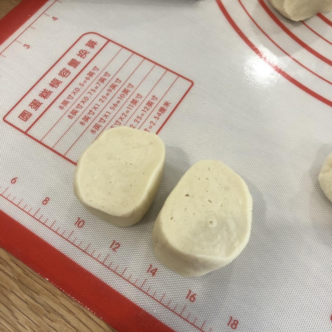 百试百灵的松软有韧性包子皮做法