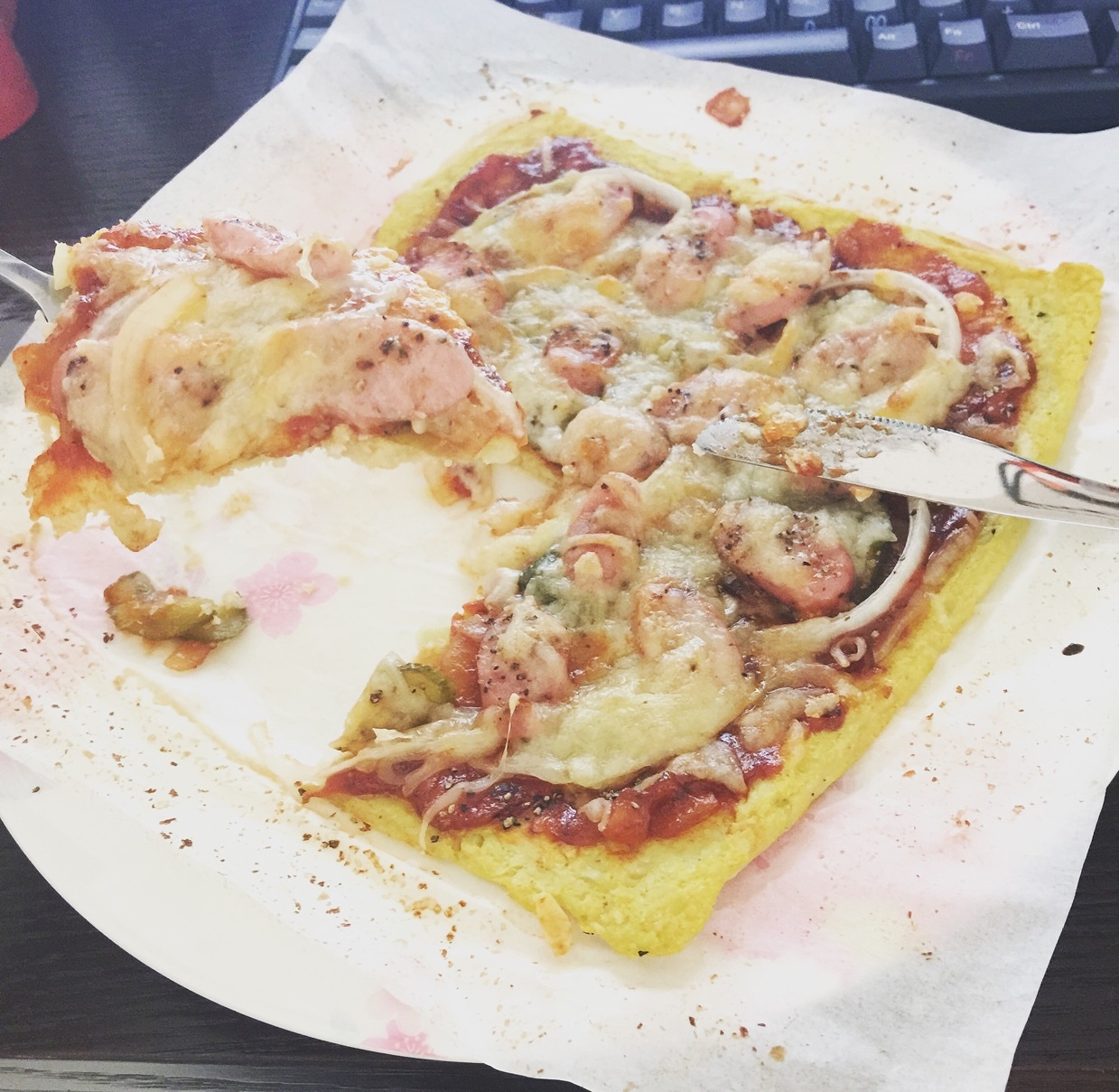 菜花底低卡路里披萨-健康解馋美食！的做法