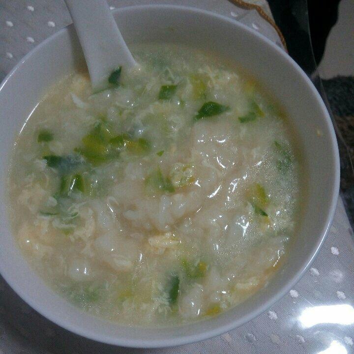 手机用户8606hvba做的青菜鸡蛋面疙瘩汤