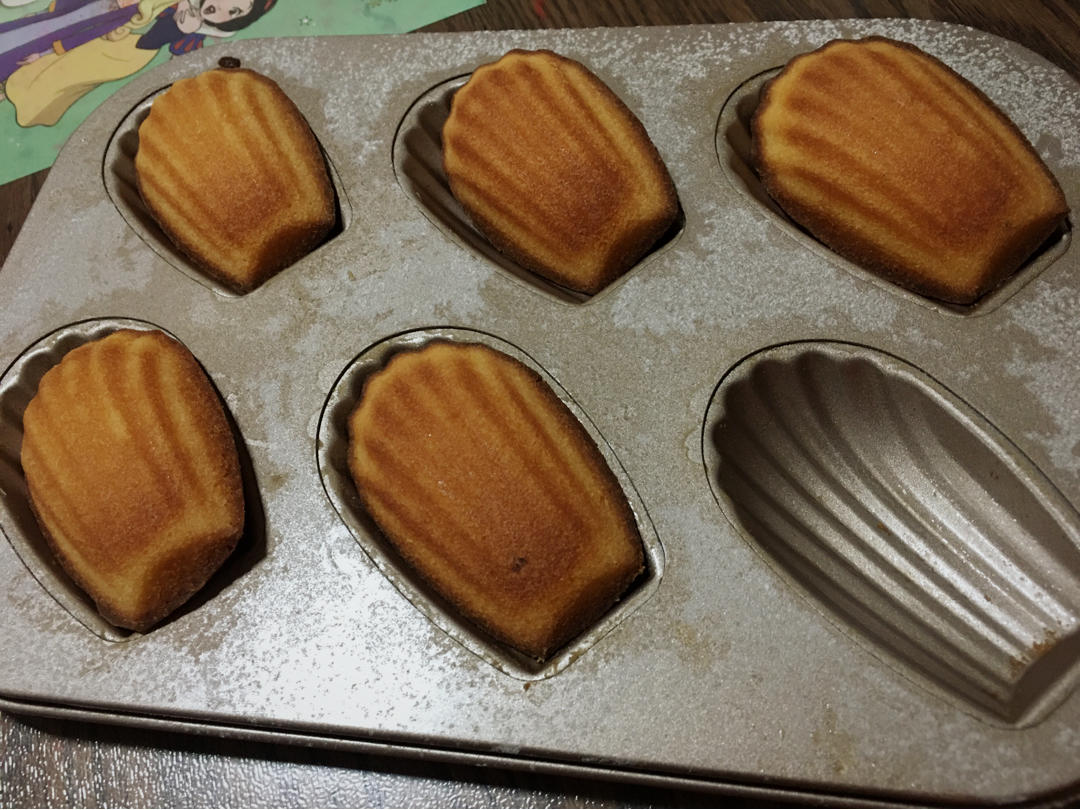 《Tinrry+》柠檬玛德琳