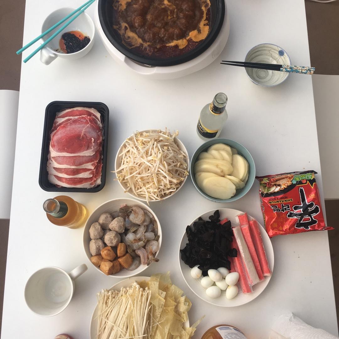 家庭美味特色火锅