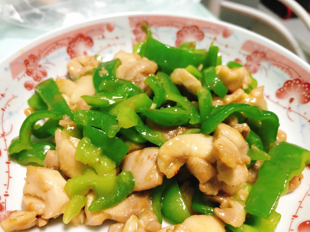 青椒炒鸡腿肉（大厨级别）