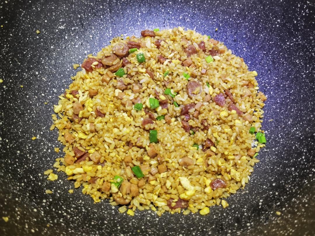 厨师长教你“蛋炒饭”如何做才好吃，答案都在这里面！