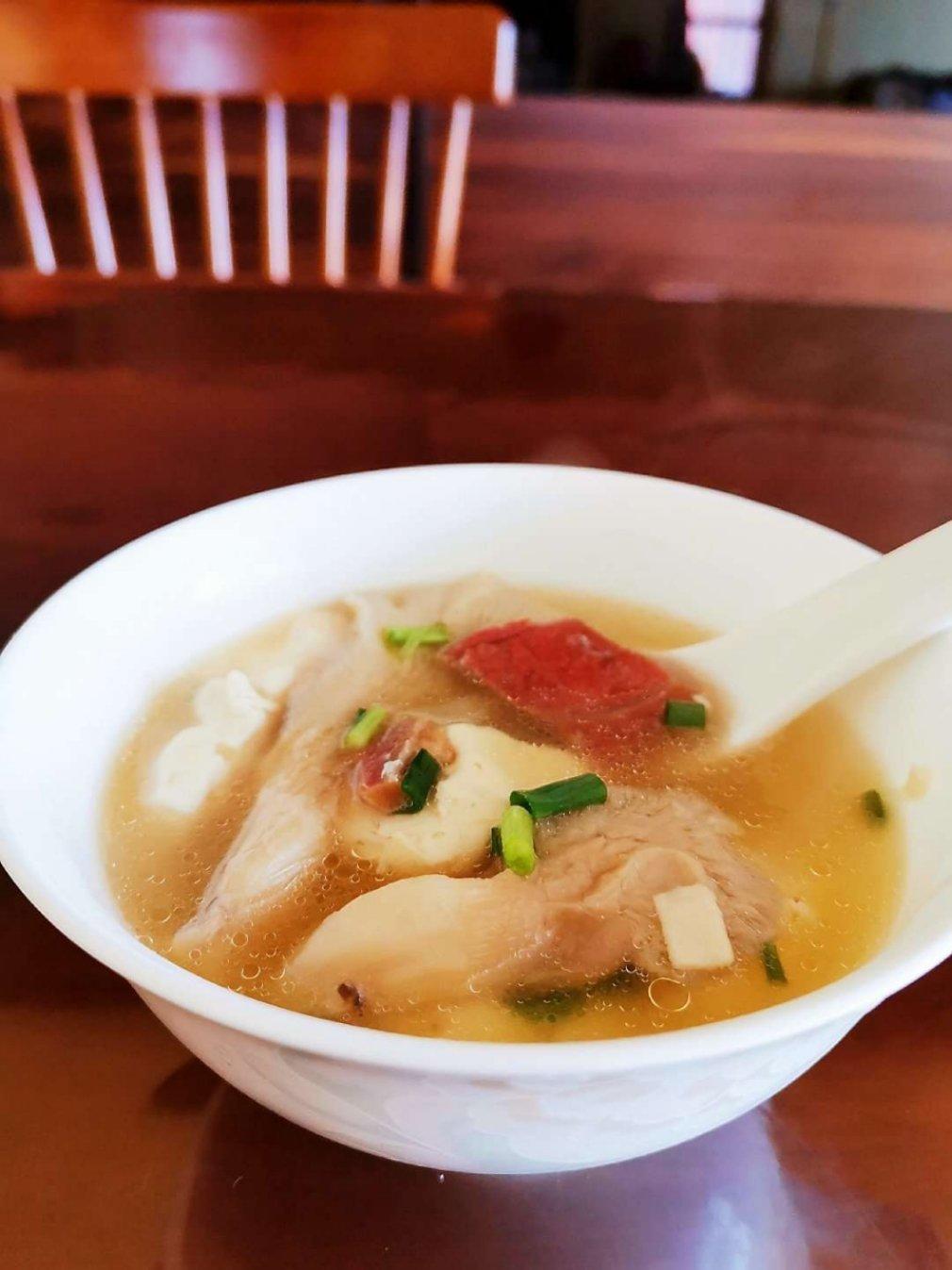 火腿豆腐平菇汤