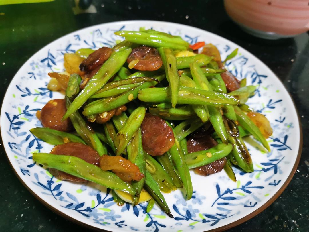 家常菜—四季豆炒腊肠