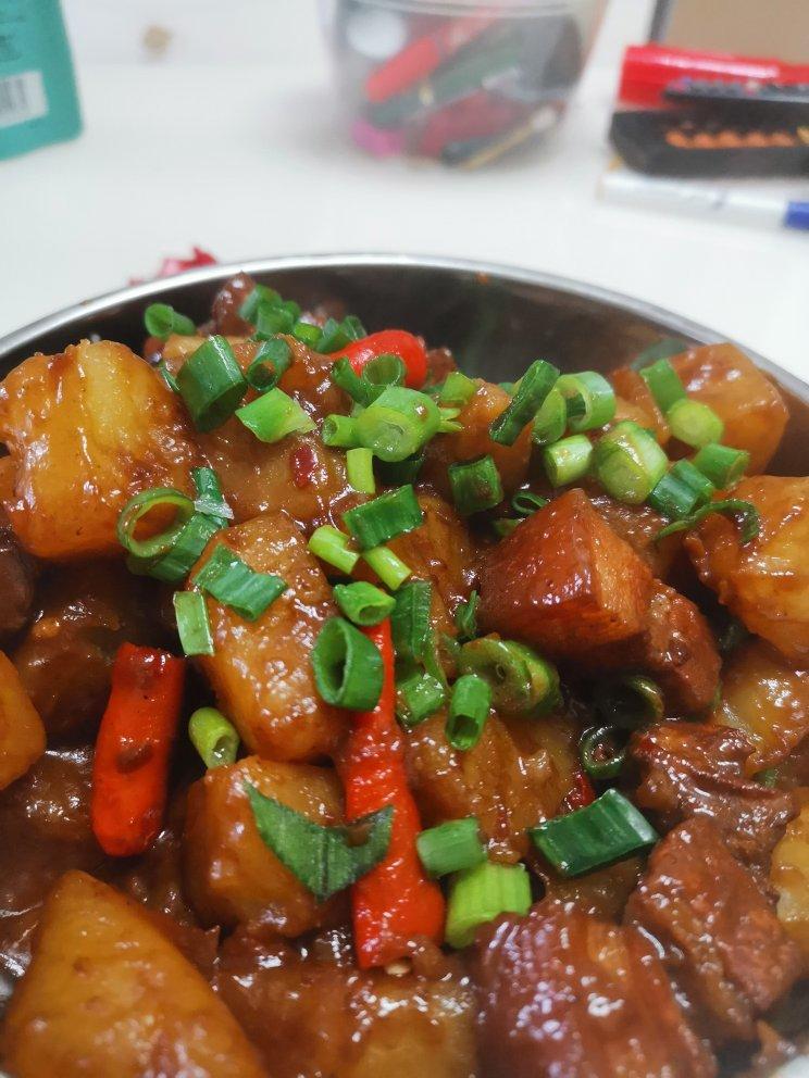 私房红烧肉 垂涎三尺软糯无比