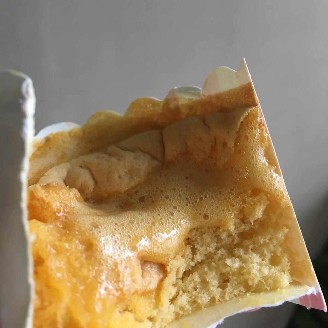 疯狂蜂蜜熔岩蛋糕——只需4种材料的热门甜品
★经典配方★